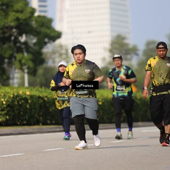 Runner Photo 6338310