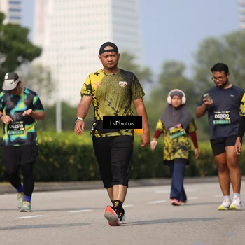 Runner Photo 6338424