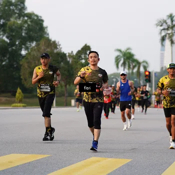 Runner Photo 6338437