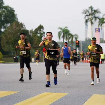 Runner Photo 6338438