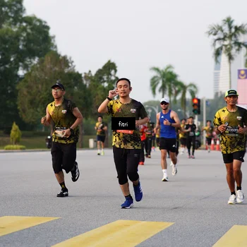 Runner Photo 6338487