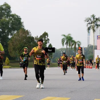 Runner Photo 6338556