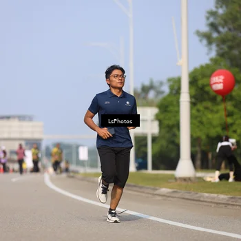 Runner Photo 6338599