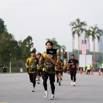 Runner Photo 6338748