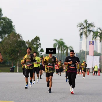 Runner Photo 6338775