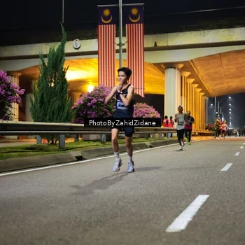 Runner Photo 6338822