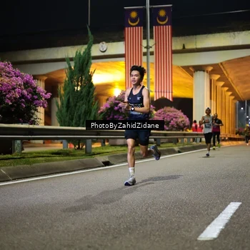 Runner Photo 6338828