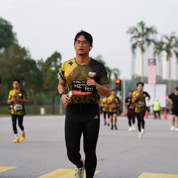 Runner Photo 6338888