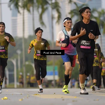 Runner Photo 6338892