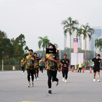 Runner Photo 6338930