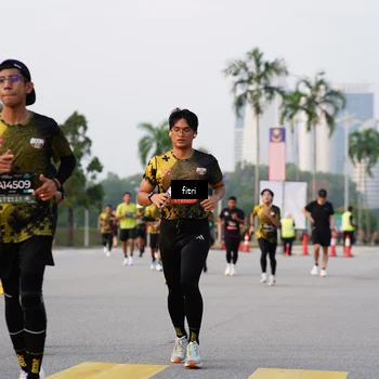 Runner Photo 6338945