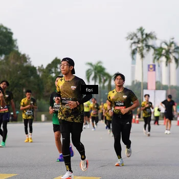 Runner Photo 6338974