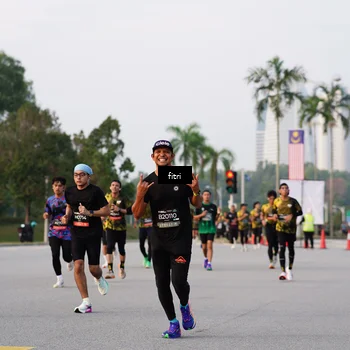 Runner Photo 6339048