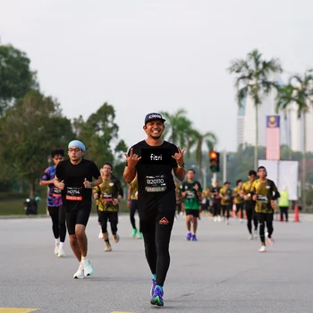 Runner Photo 6339053