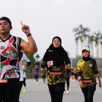 Runner Photo 6339054