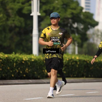 Runner Photo 6339103