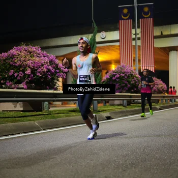 Runner Photo 6339211