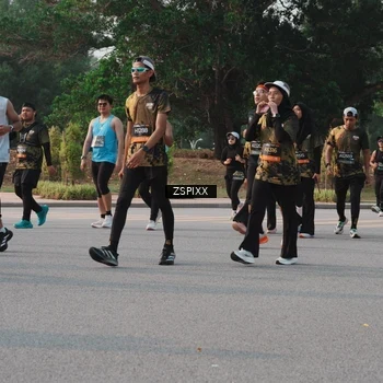 Runner Photo 6339282
