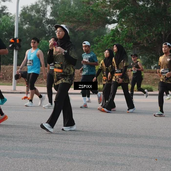 Runner Photo 6339341