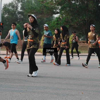 Runner Photo 6339343