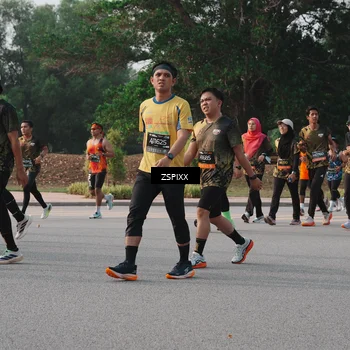 Runner Photo 6339402