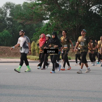 Runner Photo 6339433