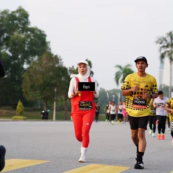 Runner Photo 6339440