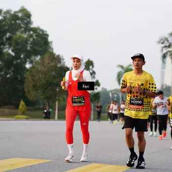 Runner Photo 6339452