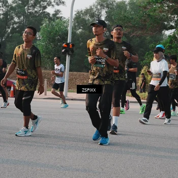 Runner Photo 6339466
