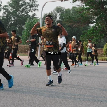 Runner Photo 6339499