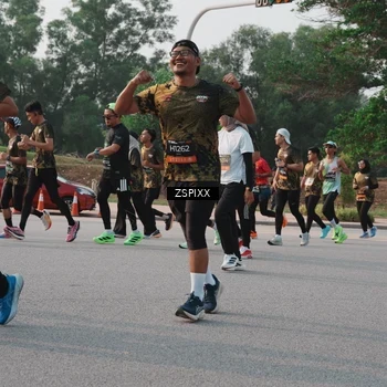 Runner Photo 6339500