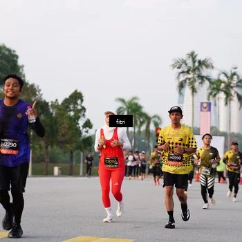 Runner Photo 6339518