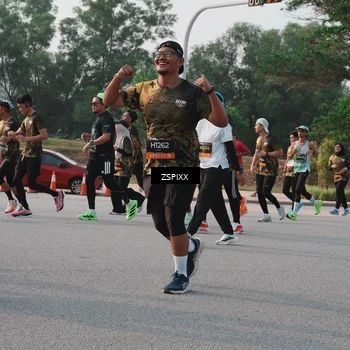 Runner Photo 6339529