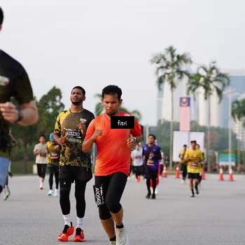 Runner Photo 6339532