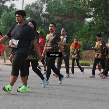 Runner Photo 6339545