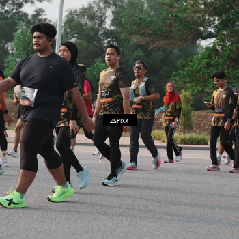 Runner Photo 6339588