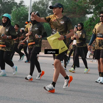 Runner Photo 6339716