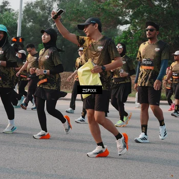 Runner Photo 6339722