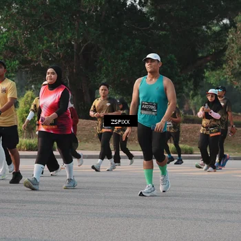 Runner Photo 6339762