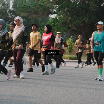 Runner Photo 6339780