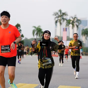 Runner Photo 6339814
