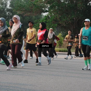 Runner Photo 6339817