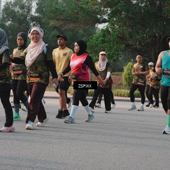 Runner Photo 6339857