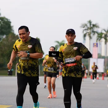 Runner Photo 6339860