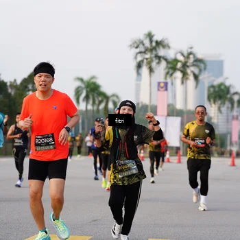 Runner Photo 6339861