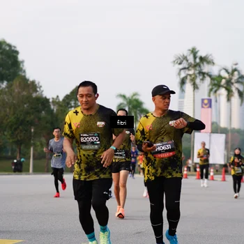 Runner Photo 6339912