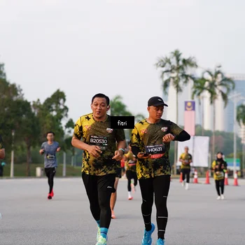 Runner Photo 6339923
