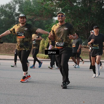 Runner Photo 6339948