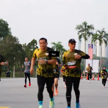 Runner Photo 6340005