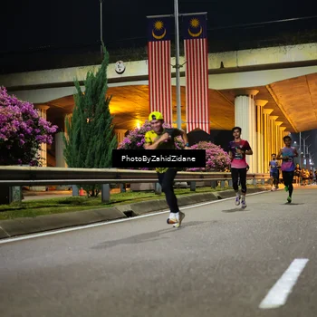 Runner Photo 6340043